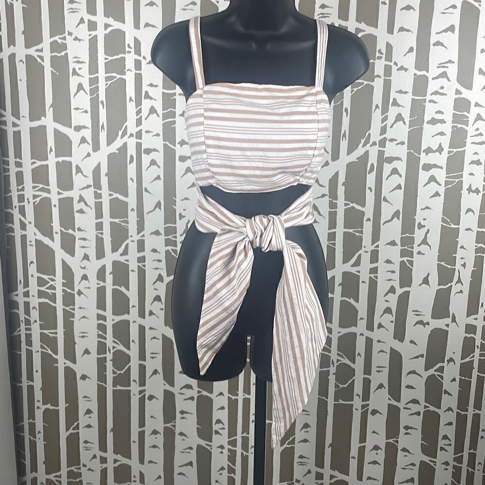 By Together Cropped Crossover Tie Tank Top S NEW